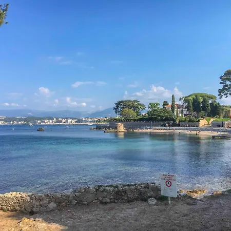 Apartment Plage Ilette Vue Mer Avec Parking Antibes