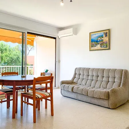 Appartement Plage Ilette Vue Mer Avec Parking Antibes